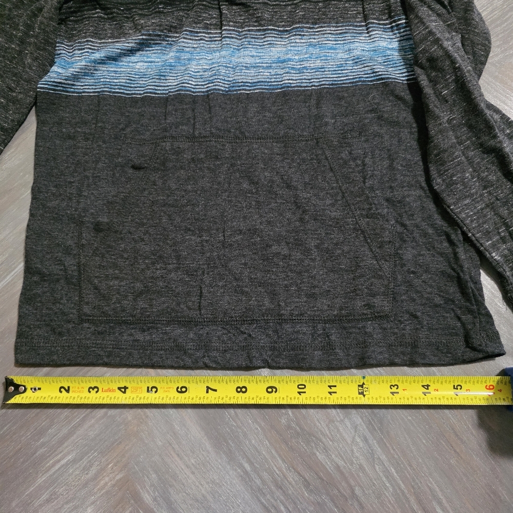 Like New-Urban Pipeline Boys Size Medium-Hooded tee With Front Pockets - Picture 5 of 7